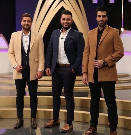 دانلود موزیک زیبای دوست دارم از ماکان بند